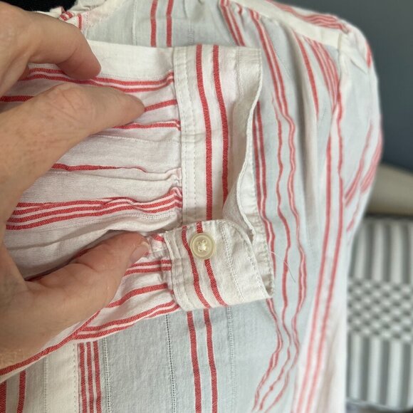 LOFT - SEERSUCKER WHITE AND RED STRIPE SHIRT - SIZE L - Picture 6 of 8